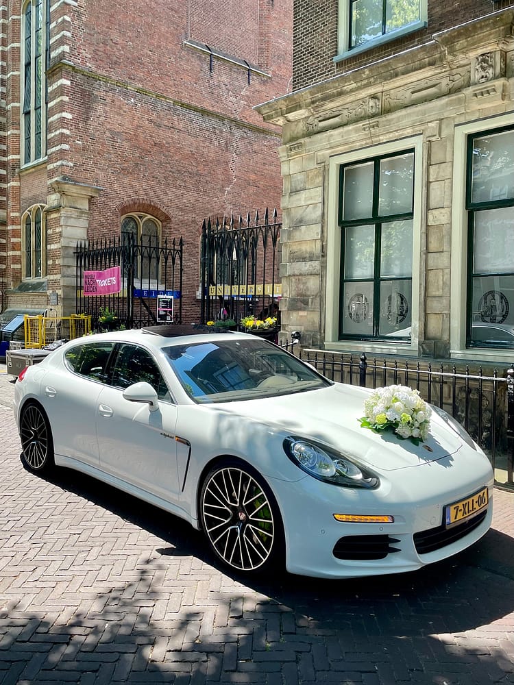 Trouwauto huren Leiden - Porsche trouwauto